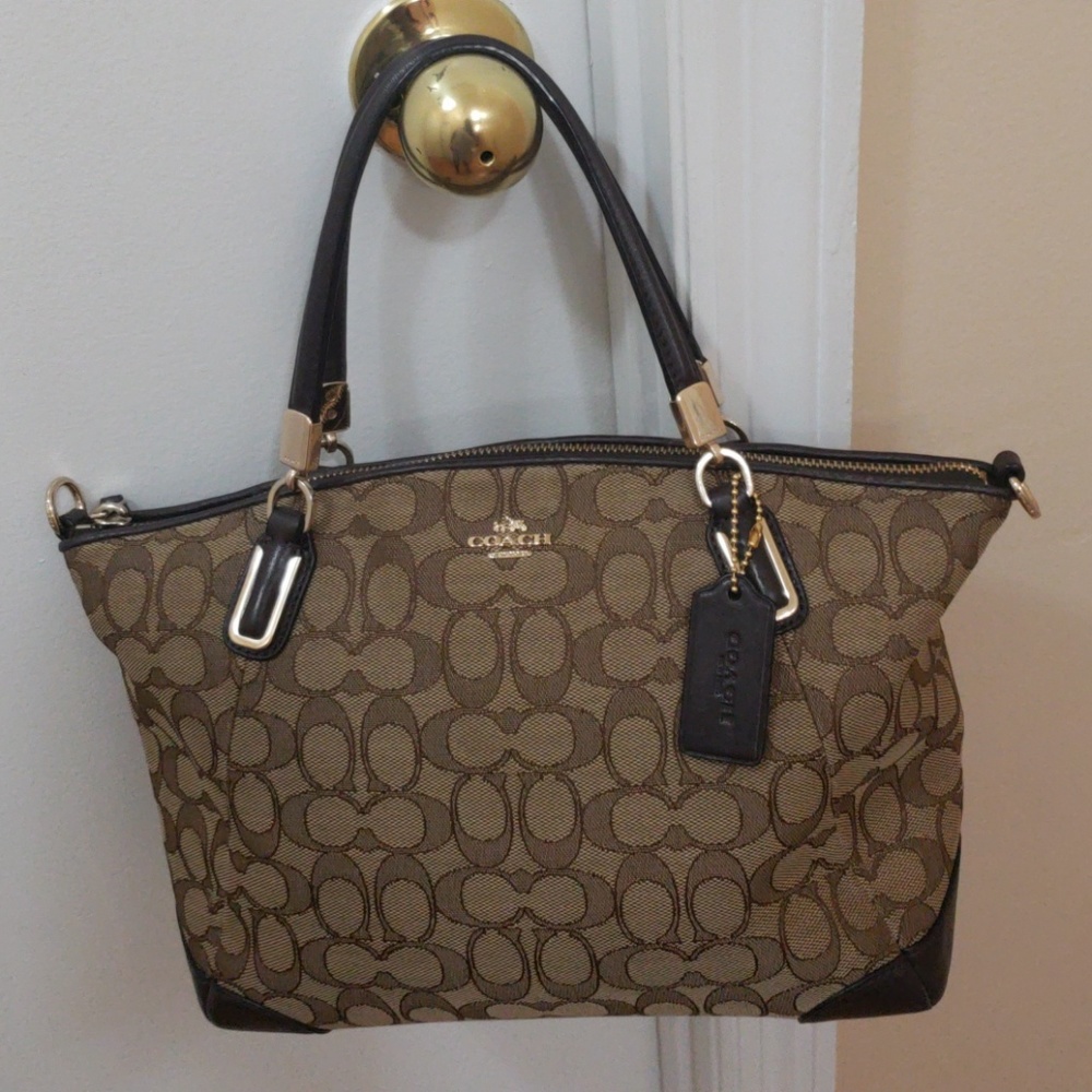 Coach Authentic Signature satchel bag
